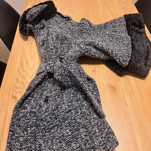 Women's LUII Black and White Jacket with Bell Sleeves - Picture 6 of 6